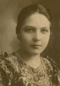 Ernelia ventenne